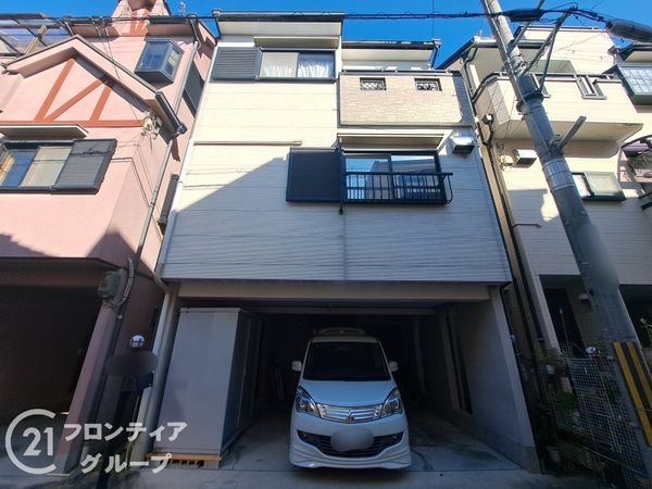 枚方市村野東町　中古一戸建て