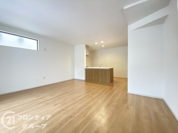 枚方市南船橋２丁目　新築一戸建て　1期　2号地