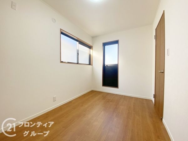 寝屋川市豊野町の中古一戸建て