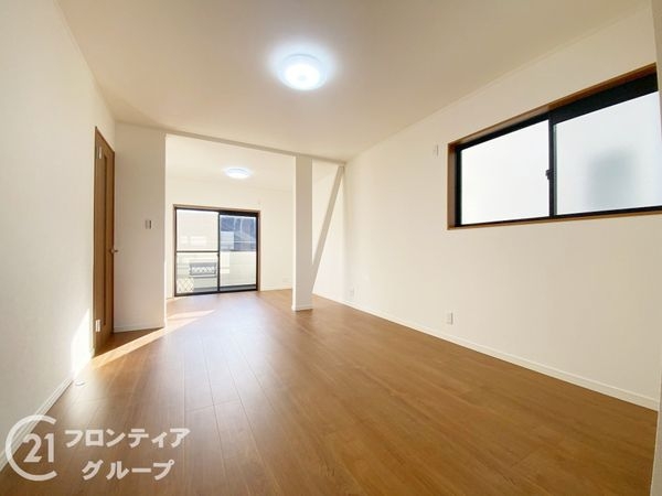 寝屋川市豊野町の中古一戸建て