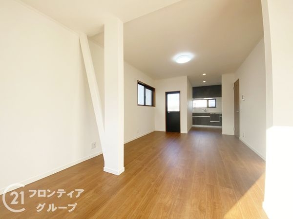 寝屋川市豊野町の中古一戸建て