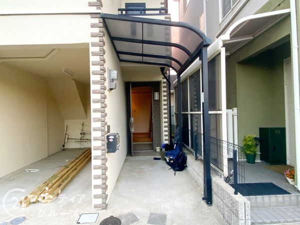 寝屋川市豊野町　中古一戸建て