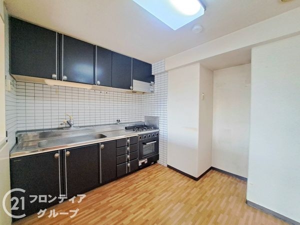 エンゼルハイムリバーサイド高槻中古マンション(キッチン)