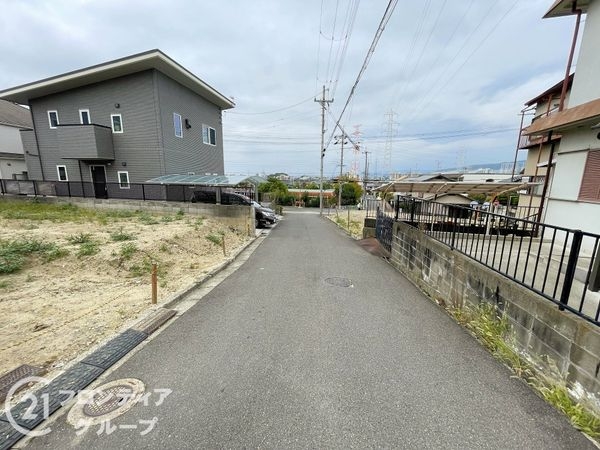 枚方市楠葉面取町 新築一戸建て 1期 全1区画(前面道路含む現地写真)