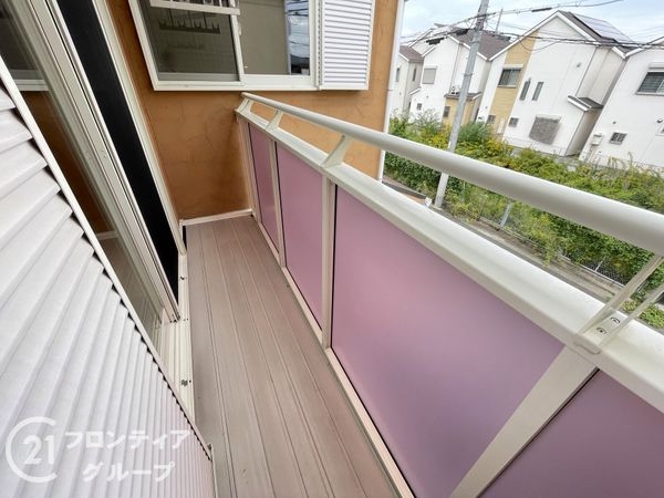 枚方市伊加賀西町の中古一戸建て(バルコニー)