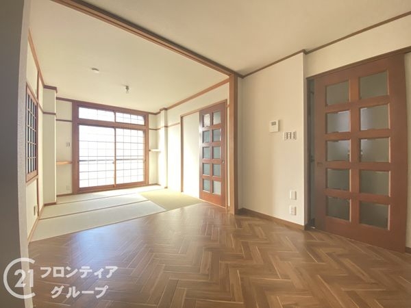 寝屋川市川勝町　中古一戸建て