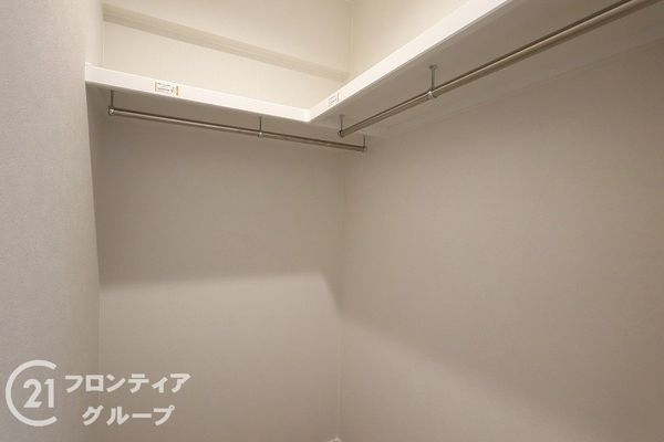 オークヒルズ香里弐番館 中古マンション(収納)
