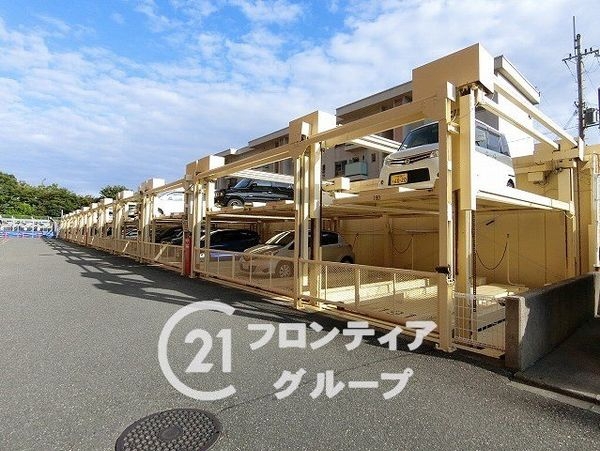 ふぁみーゆ寝屋川セントラルパークA棟　中古マンション