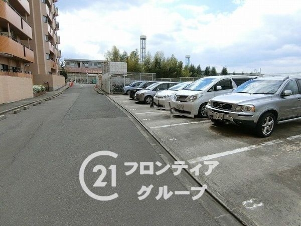 ふぁみーゆ寝屋川セントラルパークA棟　中古マンション