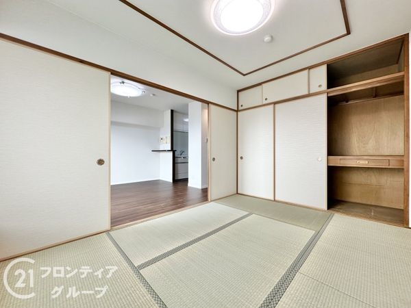 ふぁみーゆ寝屋川セントラルパークA棟　中古マンション