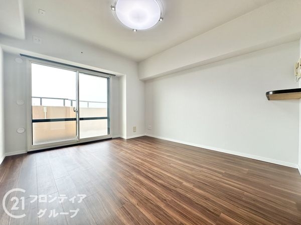 ふぁみーゆ寝屋川セントラルパークA棟　中古マンション