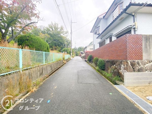 枚方市長尾東町３丁目の新築一戸建