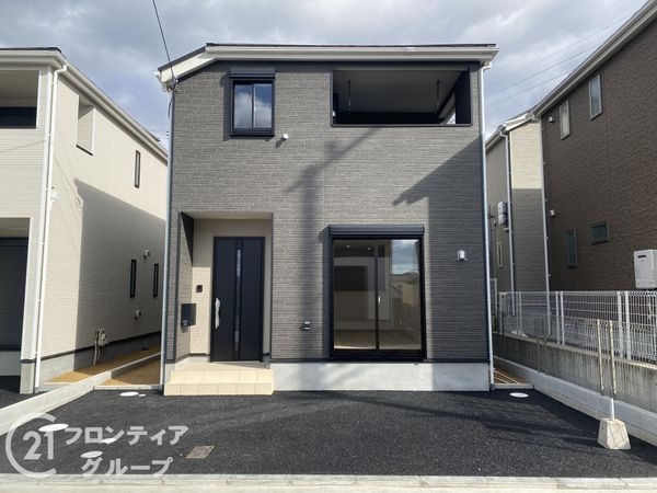 寝屋川市高宮２丁目　新築一戸建て　第４　１号棟