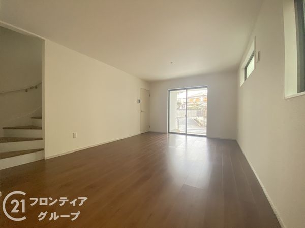交野市私部４丁目　新築一戸建て　2期　1号棟