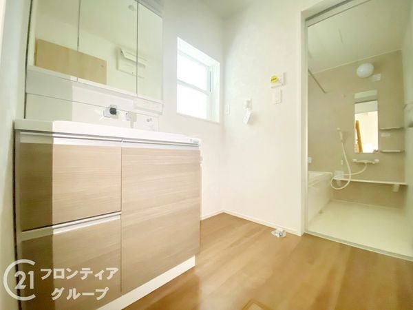 寝屋川市楠根北町　新築一戸建て　第１　全１区画