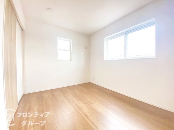 寝屋川市楠根北町　新築一戸建て　第１　全１区画
