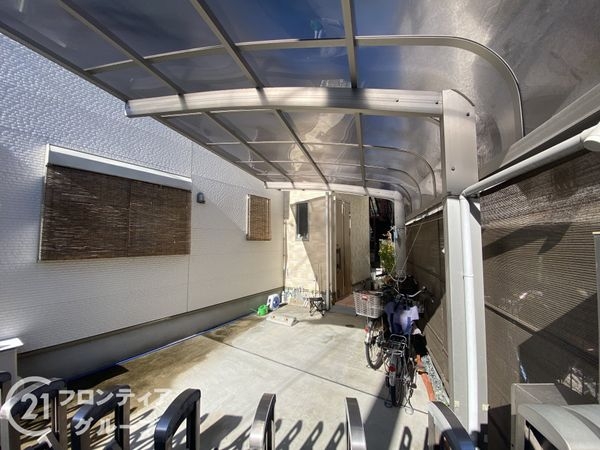 枚方市松丘町　中古一戸建て