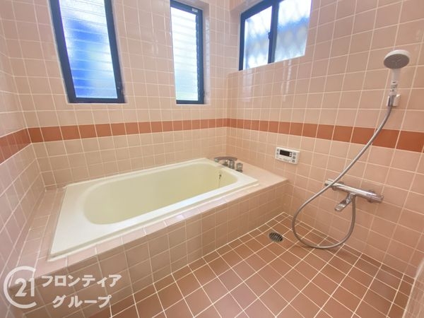 枚方市池之宮１丁目　中古一戸建て