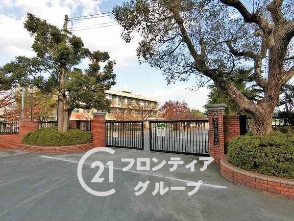 枚方市渚東町　新築一戸建て　３期　１号棟(枚方市立第一中学校)