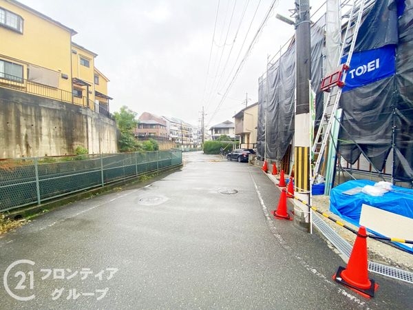 枚方市渚東町　新築一戸建て　３期　１号棟