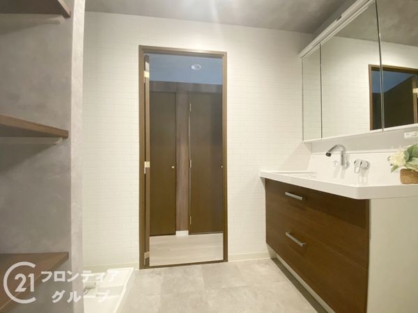 オークヒルズ香里弐番館　中古マンション