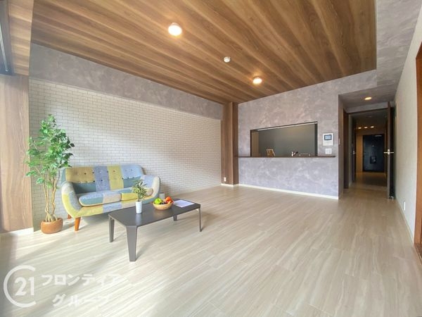 オークヒルズ香里弐番館　中古マンション