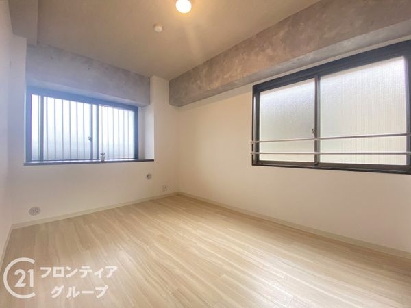 オークヒルズ香里弐番館　中古マンション