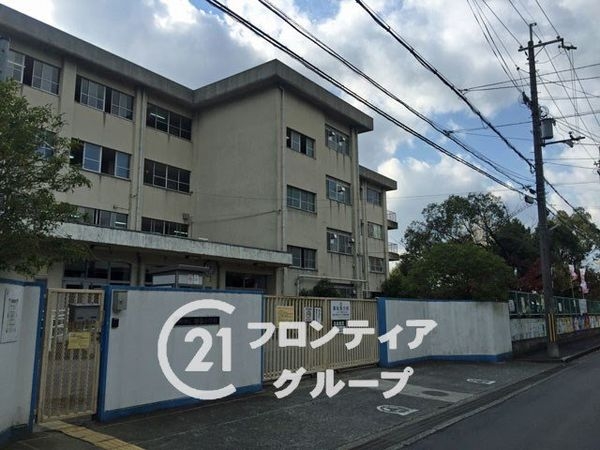 寝屋川市楠根南町の中古一戸建て(寝屋川市立楠根小学校)
