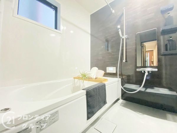 寝屋川市大成町　新築一戸建て