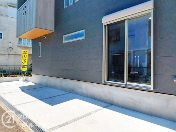 枚方市松丘町　新築一戸建て