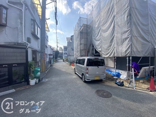 枚方市松丘町　新築一戸建て