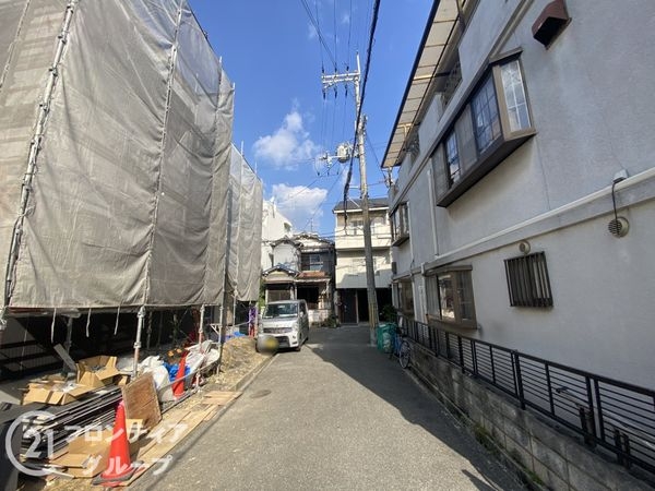 枚方市松丘町　新築一戸建て