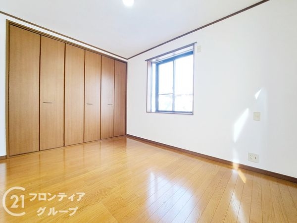 枚方市長尾谷町１丁目の中古一戸建て