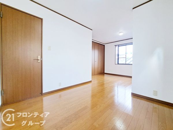 枚方市長尾谷町１丁目の中古一戸建て