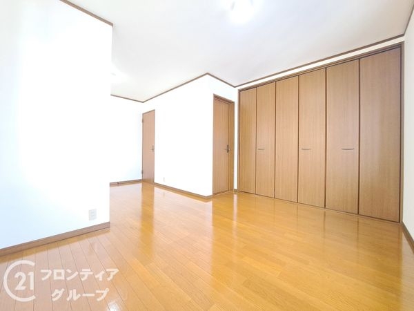 枚方市長尾谷町１丁目の中古一戸建て