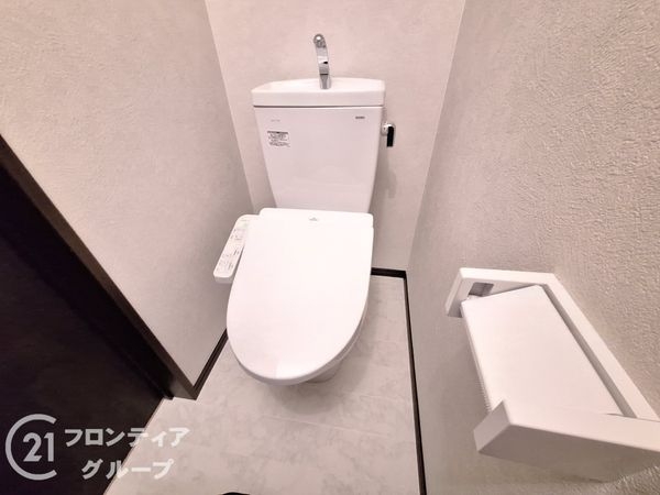 寝屋川市仁和寺本町４丁目　新築一戸建て