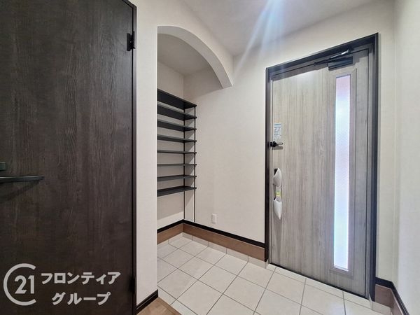 寝屋川市仁和寺本町４丁目　新築一戸建て