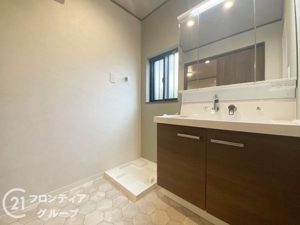 枚方市香里園東之町の中古一戸建て