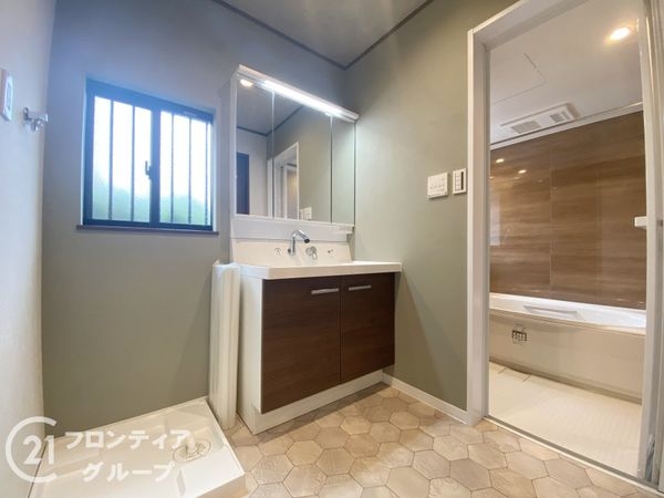 枚方市香里園東之町の中古一戸建て