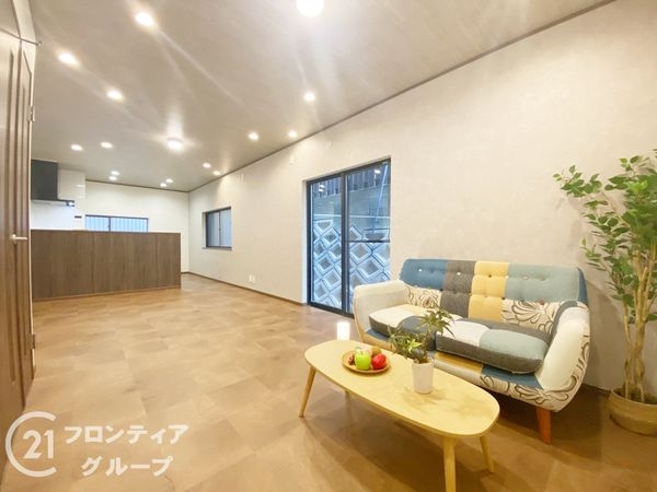 枚方市香里園東之町の中古一戸建て