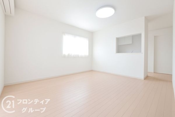 枚方市山之上４丁目の中古一戸建て