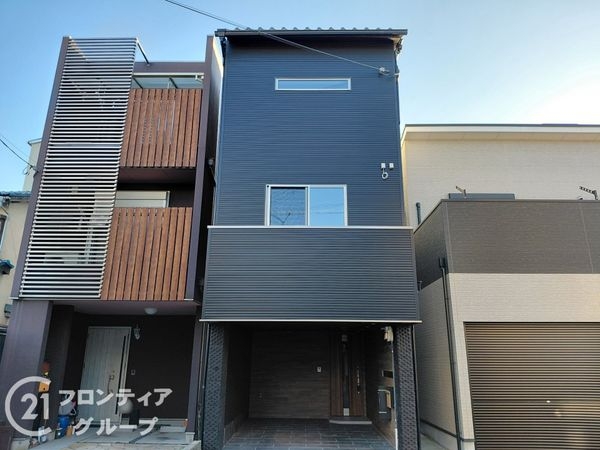 枚方市出口５丁目　中古一戸建て