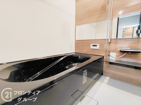 枚方市出口５丁目　中古一戸建て
