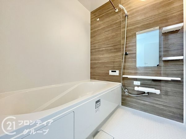 寝屋川市池田東町　新築一戸建て　１期　１号棟