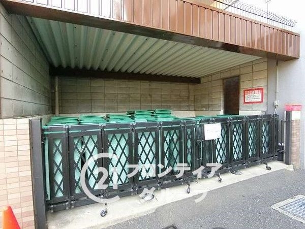 イトーピア香里園ヴァルコート　中古マンション