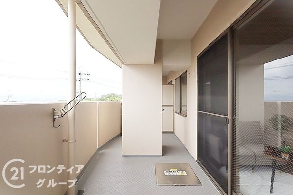 メロディーハイム香里ケ丘ツインビューアルテタワー　中古マン…