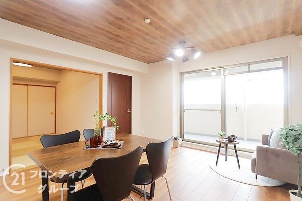 メロディーハイム香里ケ丘ツインビューアルテタワー　中古マン…