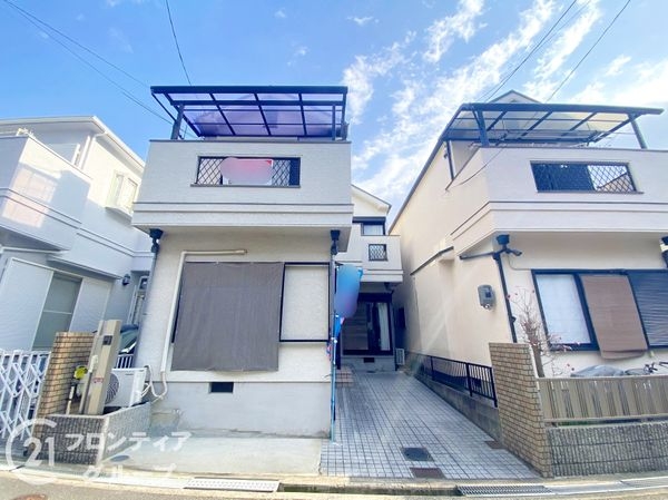 枚方市村野東町　中古一戸建て