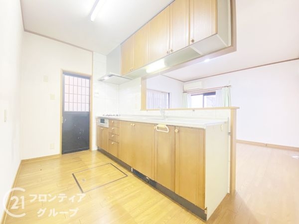 枚方市村野東町　中古一戸建て