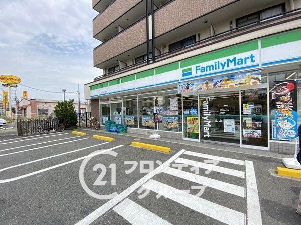 枚方市招提元町２丁目の中古一戸建て(ファミリーマート枚方招提北町店)